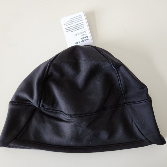 NWT LULULEMON Black Brushed Tech Fleece Run For It All Beanie Hat Women's OS - Picture 2 of 7
